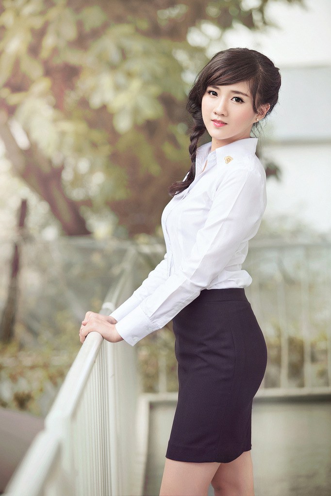 被调教女教师西川结衣